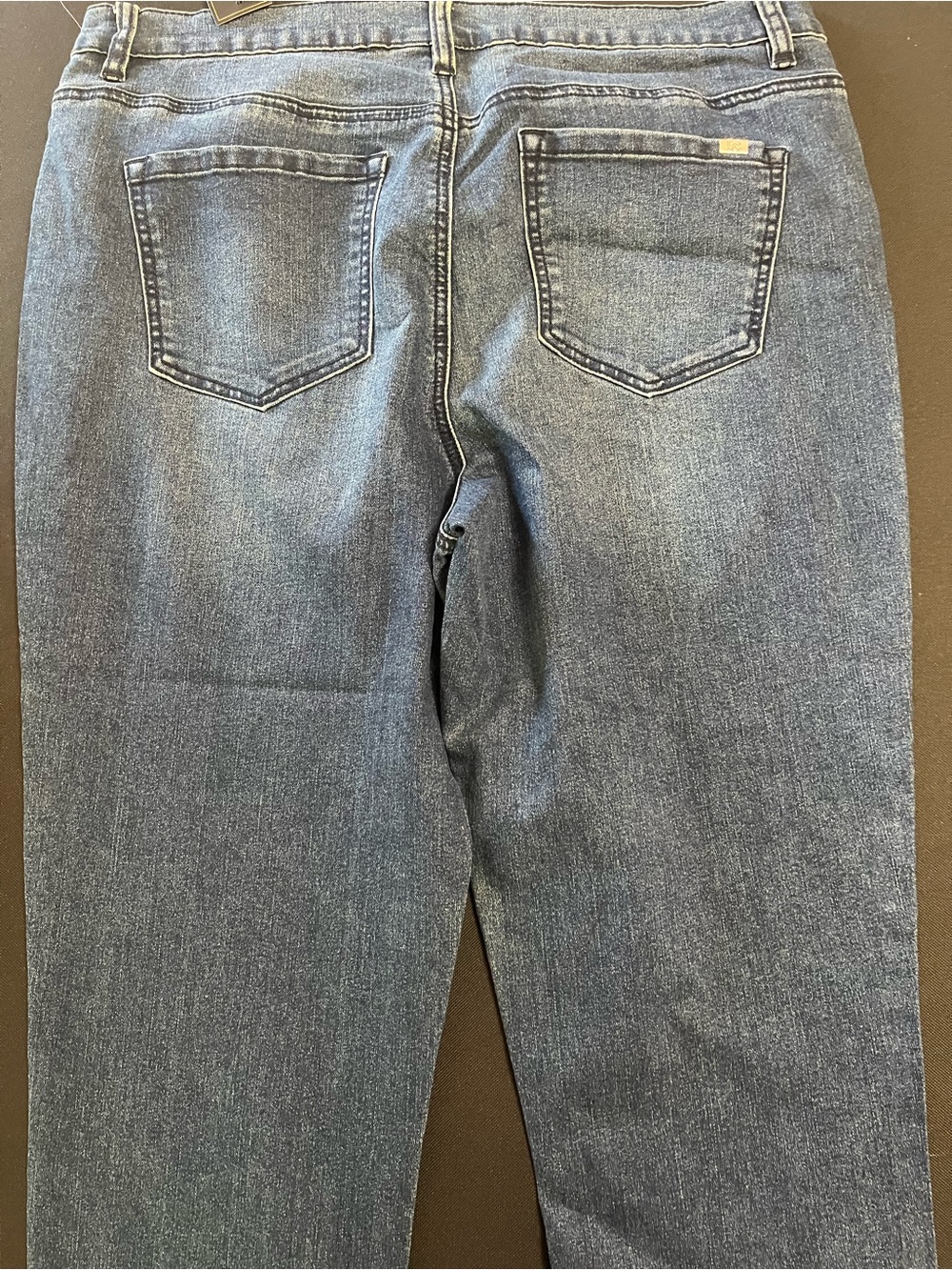 Diane Gilman Dark Wash Embellished Women’s Jeans size 16 NWT - Picture 6 of 8